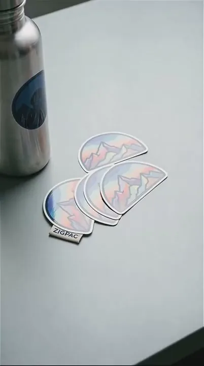 Premium Custom Die-Cut Vinylaufkleber | Wetterfest mit UV-Laminierung: Kurzvideo
