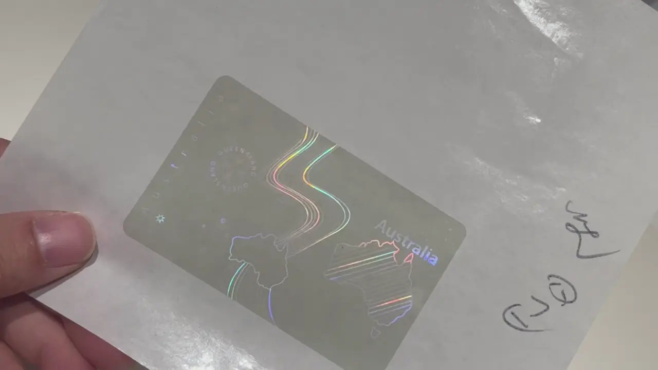 Individuelles ID-Hologramm-Overlay | Holografischer Dokumentenschutz: Video-Ratgeber